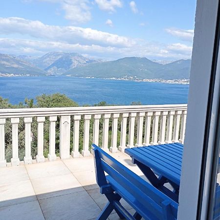 Apartments Vidikovac Tivat Luaran gambar
