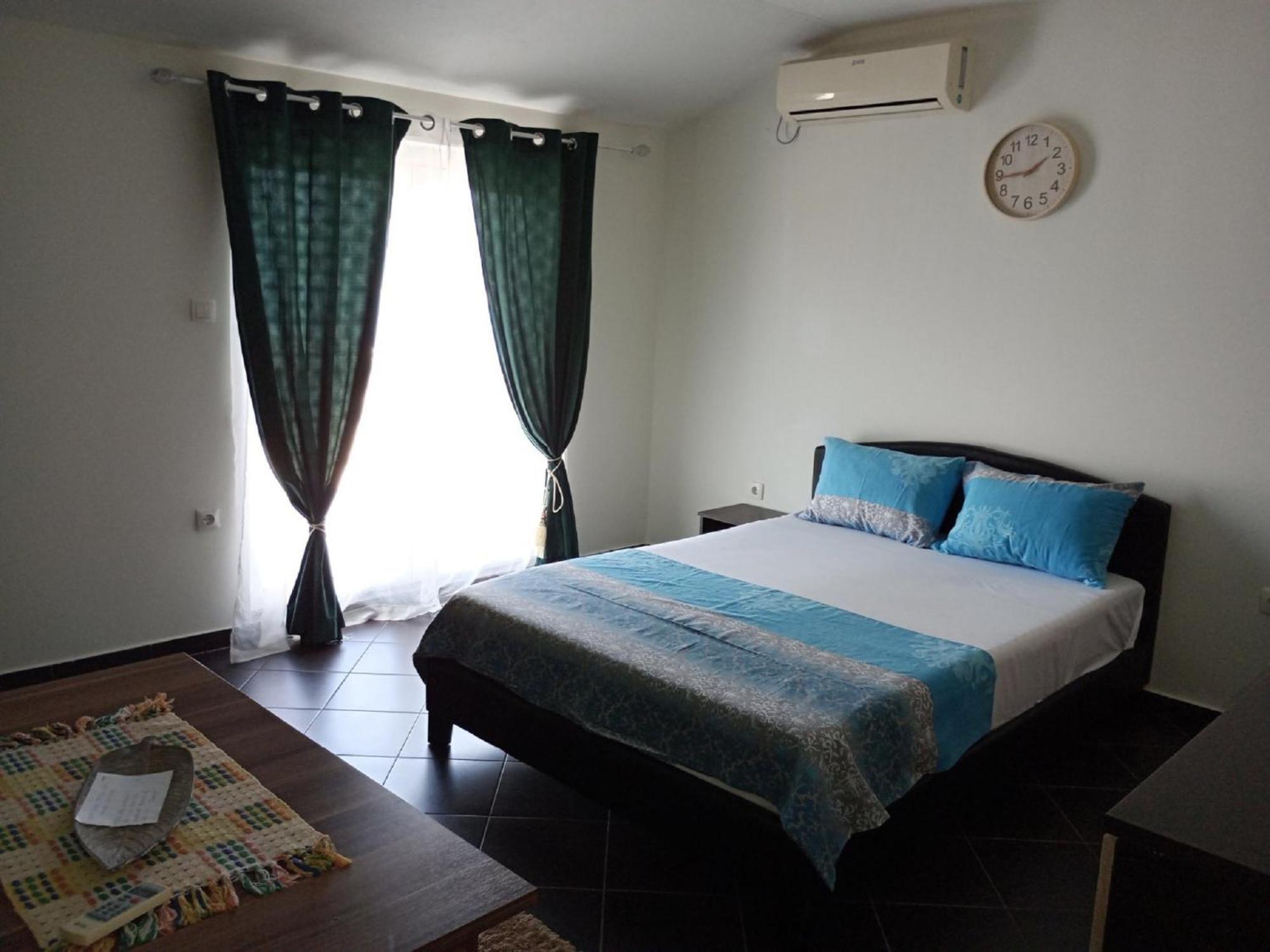 Apartments Vidikovac Tivat Luaran gambar